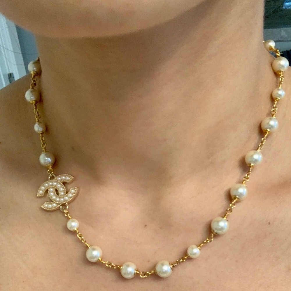 Chanel button necklace